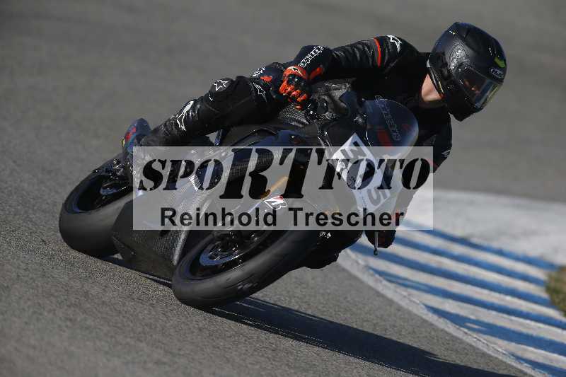 /Archiv-2024/02 29.01.-02.02.2024 Moto Center Thun Jerez/Gruppe gruen-green/315